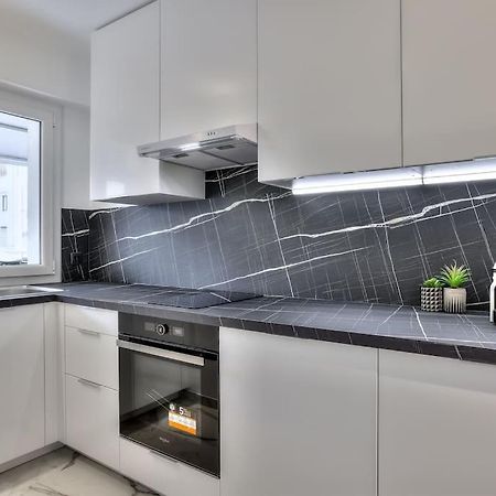 The White Cocoon In Antibes City Экстерьер фото